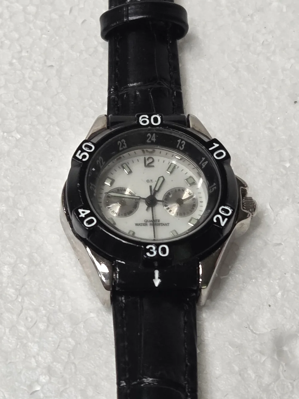 Classic Black Womens Quartz Watch - Black